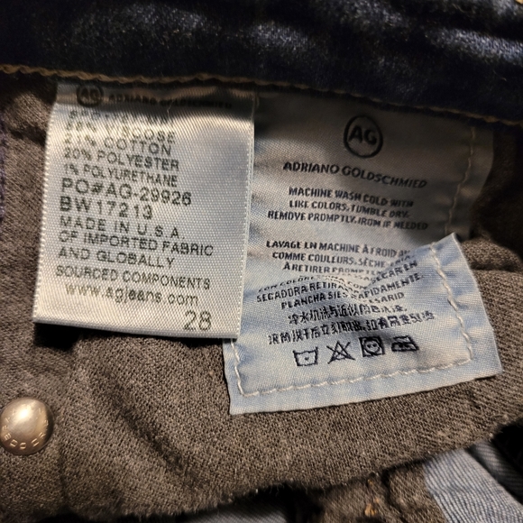 AG Stevie Capri- Slim Straight Capri - Picture 3 of 7